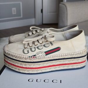 Gucci Canvas Logo Lace-Up Platform Espadrilles